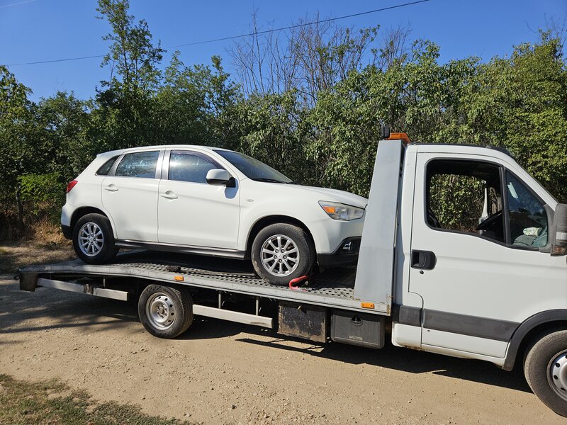 Tractari auto, asistenta rutiera.