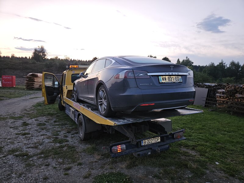 Tractari auto, asistenta rutiera.